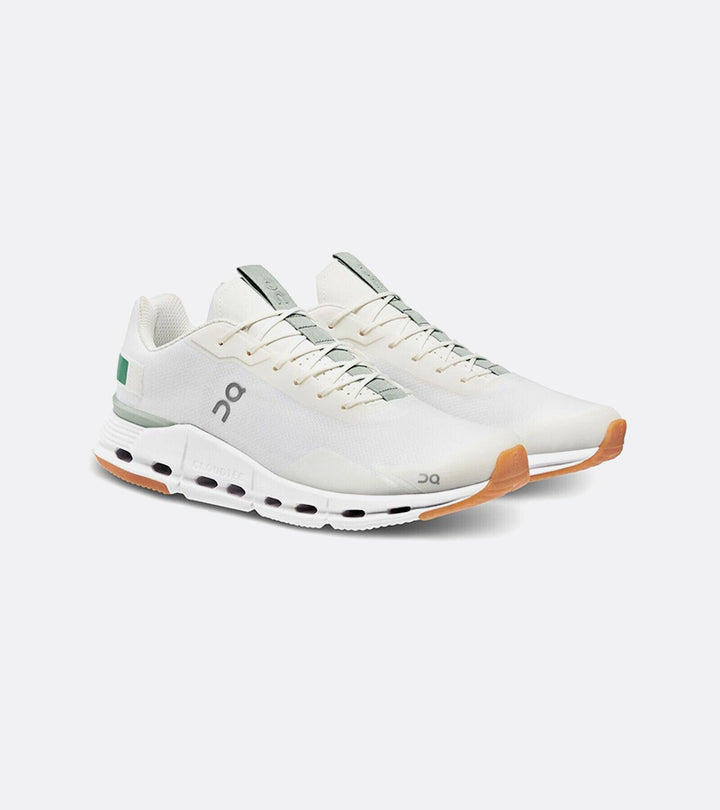 on cloudnova form white/green