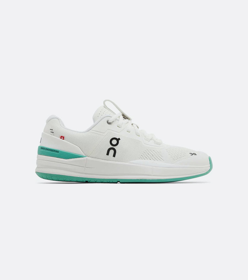 the roger pro white /mint